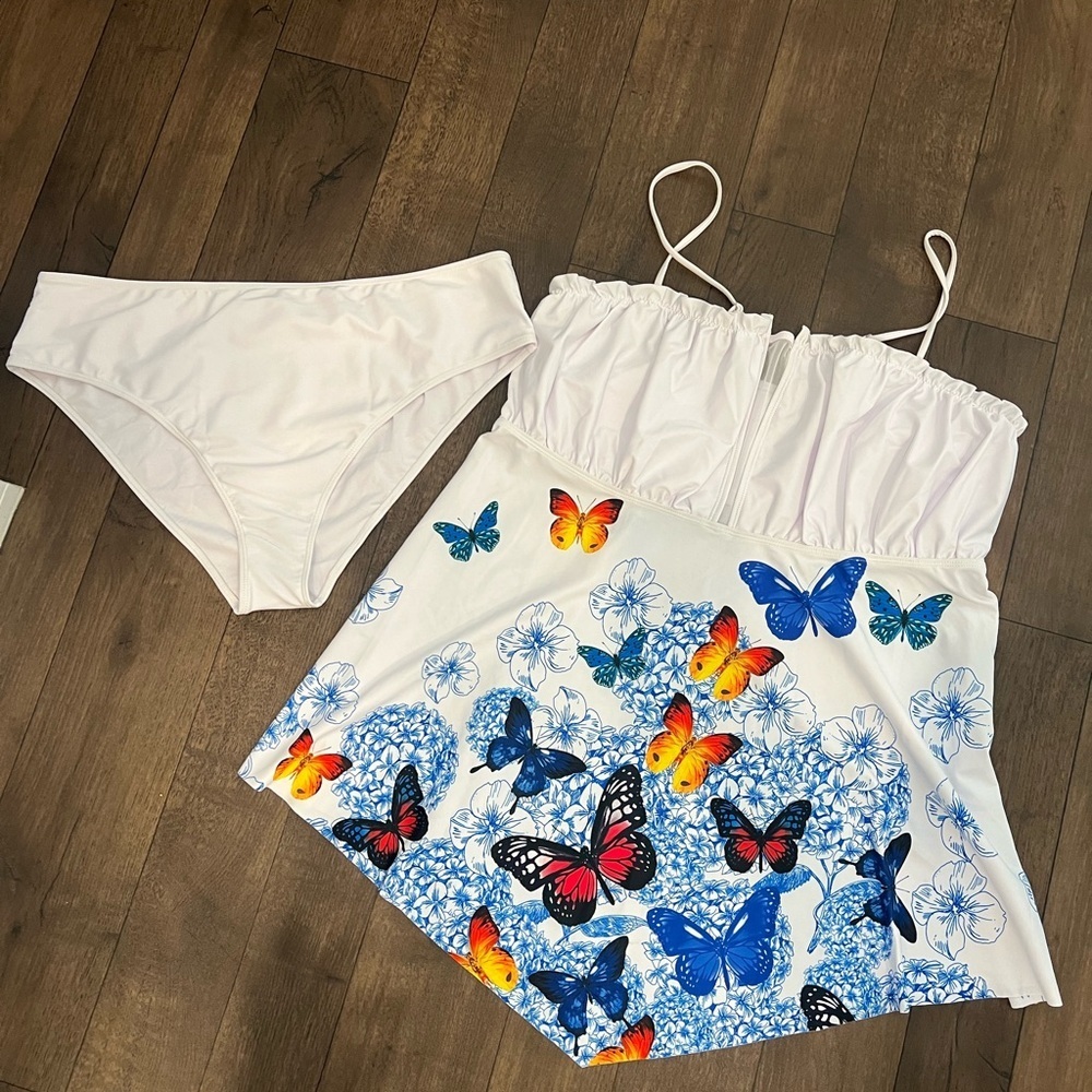 4X white and butterfly two piece swimwear brand new - Picture 1 of 4